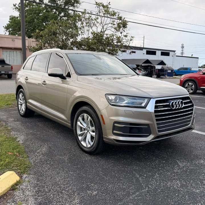 2017 Audi 4M Q7 - Image 3 of 19