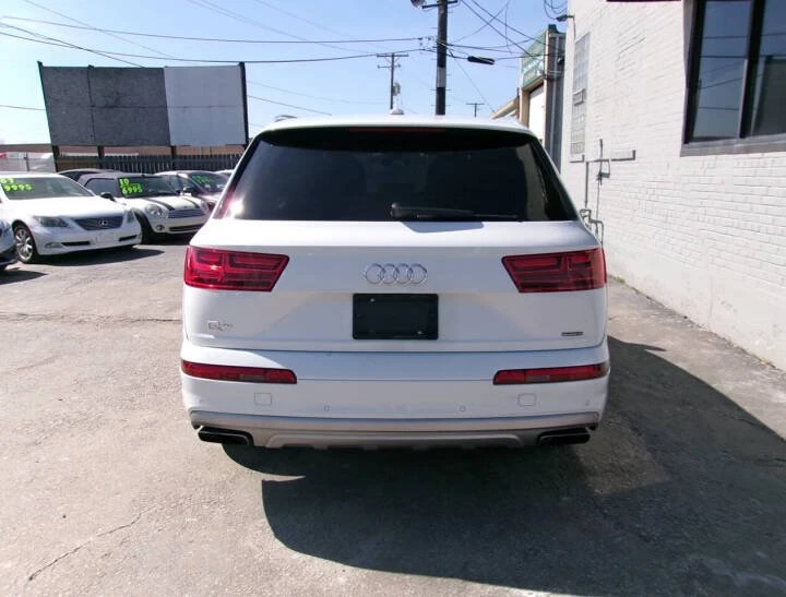 2017 Audi 4M Q7 - Image 5 of 19