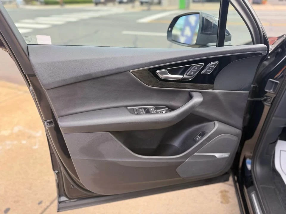 2017 Audi 4M Q7 - Image 7 of 18