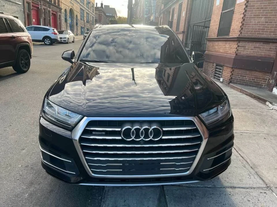 2017 Audi 4M Q7 - Image 4 of 10