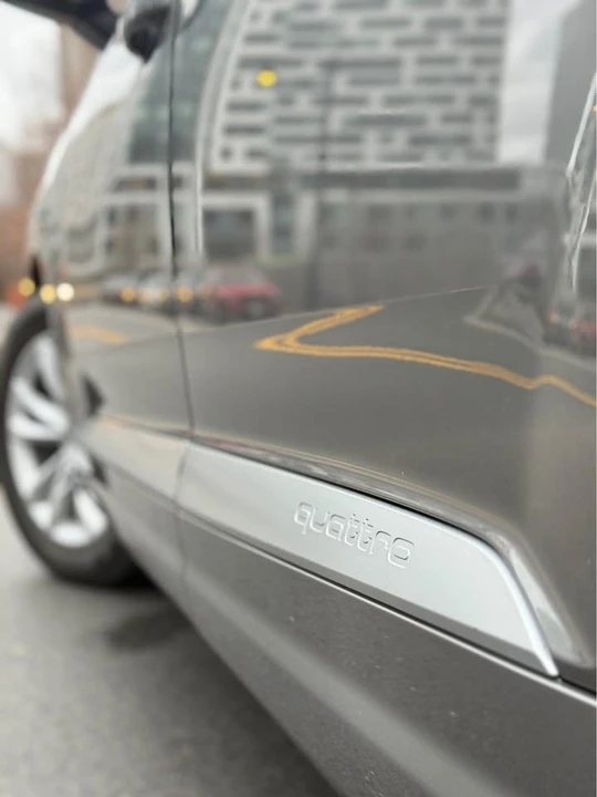 2017 Audi 4M Q7 - Image 11 of 20