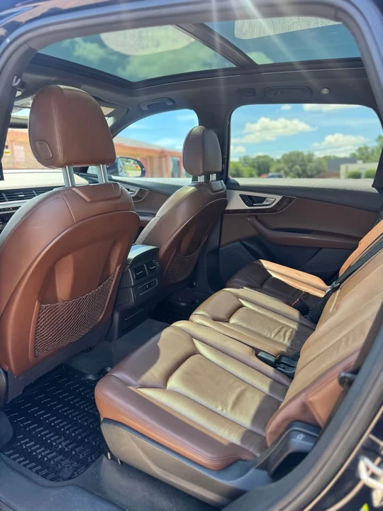 2017 Audi 4M Q7 - Image 5 of 10