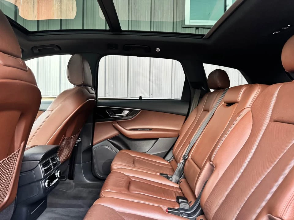 2017 Audi 4M Q7 - Image 9 of 18