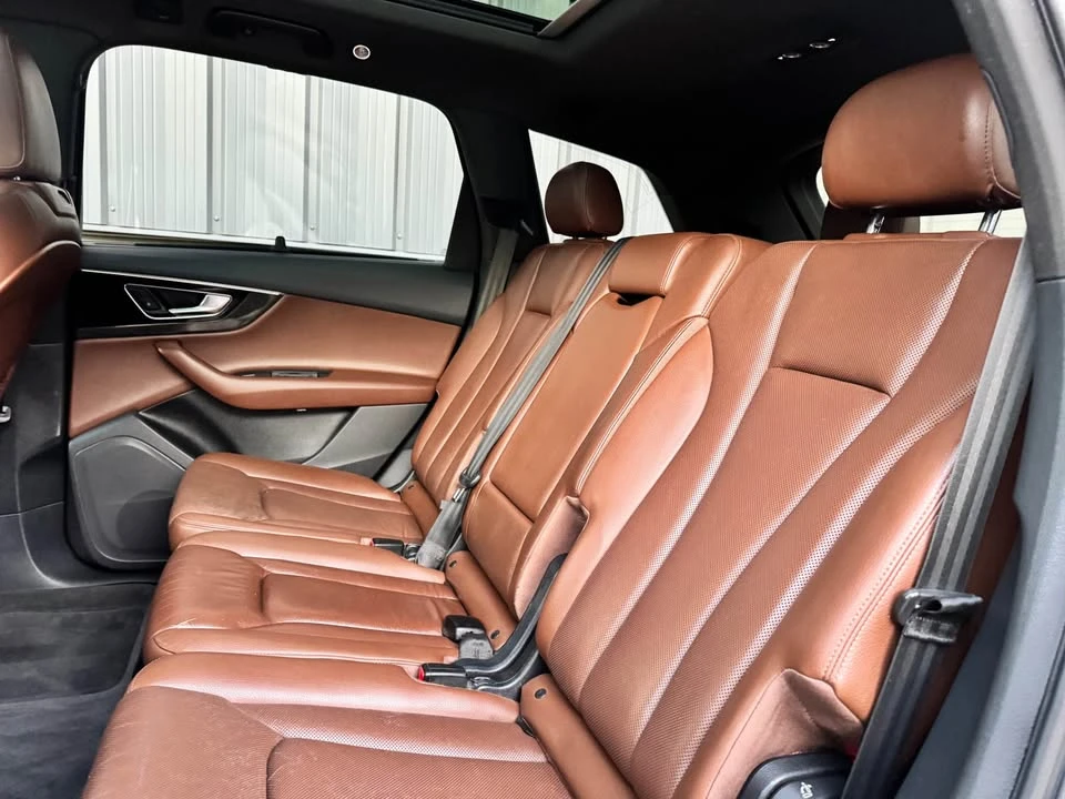 2017 Audi 4M Q7 - Image 8 of 18