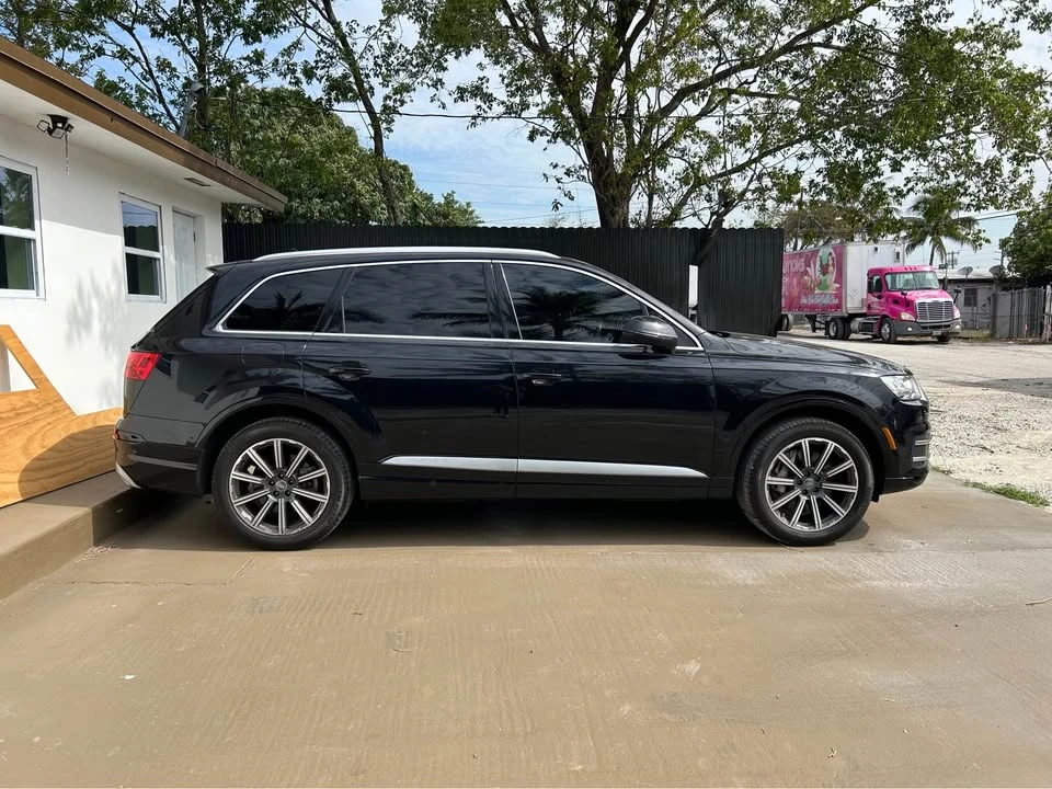 2017 Audi 4M Q7 - Image 3 of 10