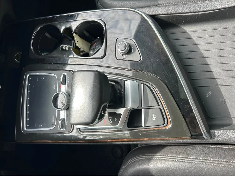 2017 Audi 4M Q7 - Image 10 of 10