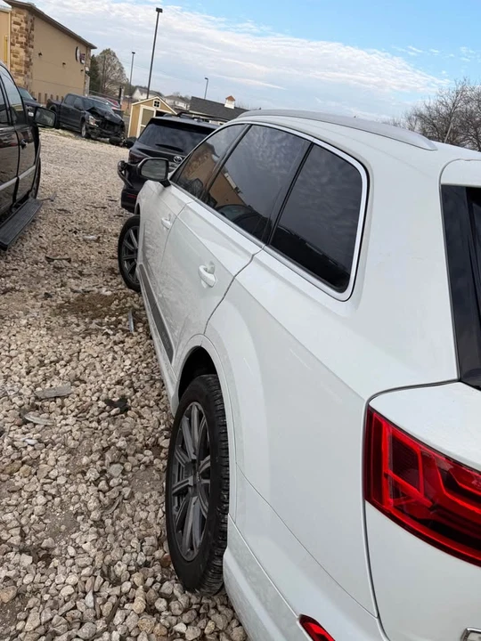 2017 Audi 4M Q7 - Image 3 of 8