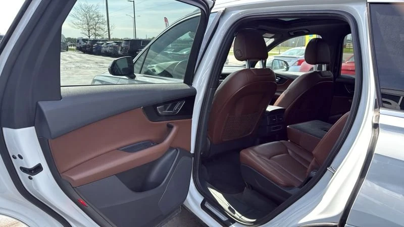 2017 Audi 4M Q7 - Image 8 of 11