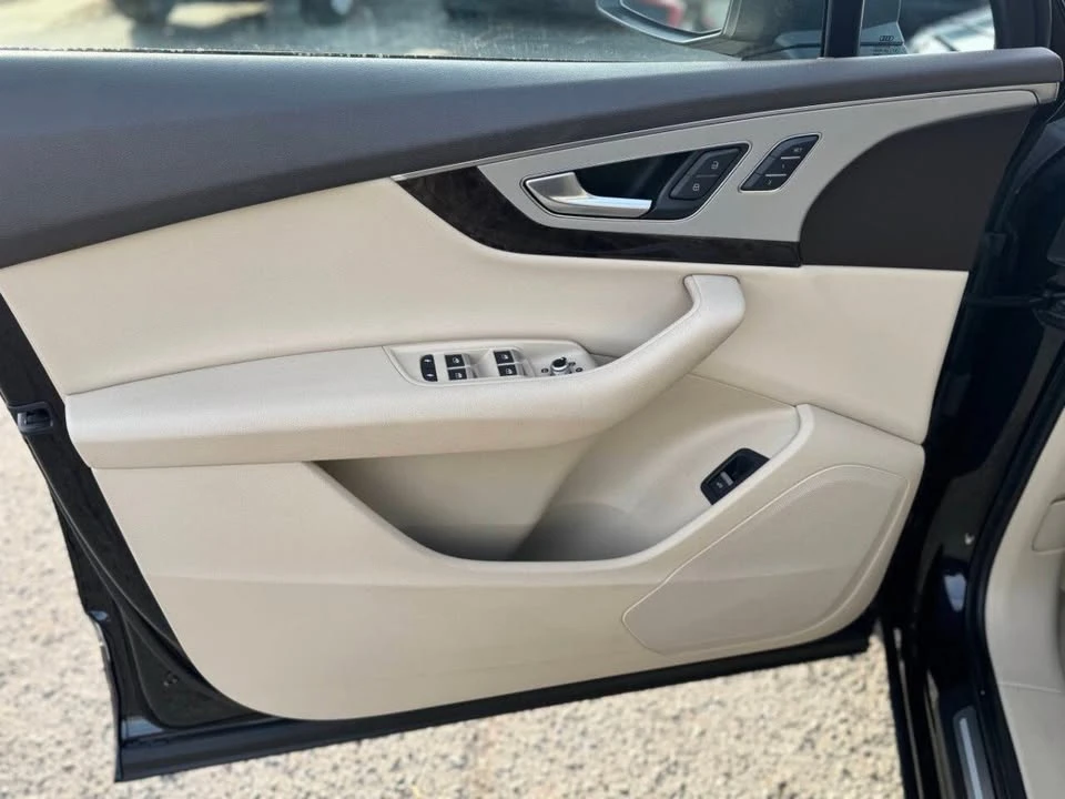 2017 Audi 4M Q7 - Image 7 of 19