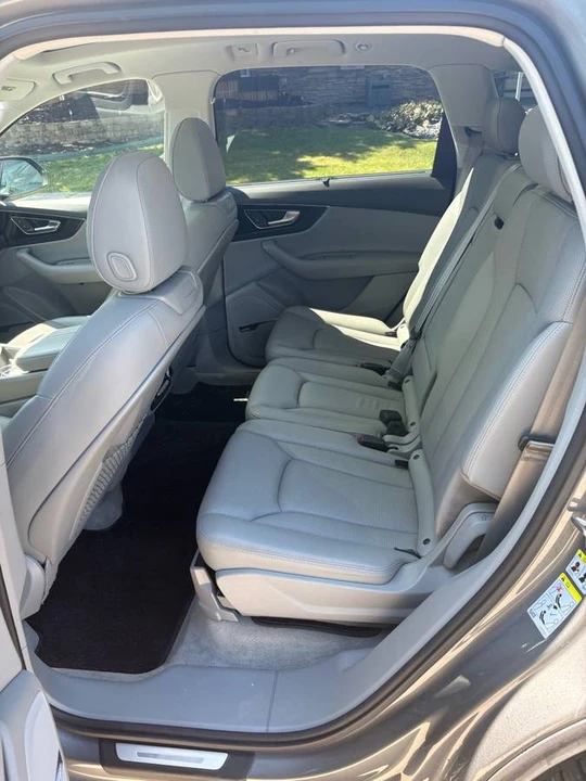 2017 Audi 4M Q7 - Image 8 of 14