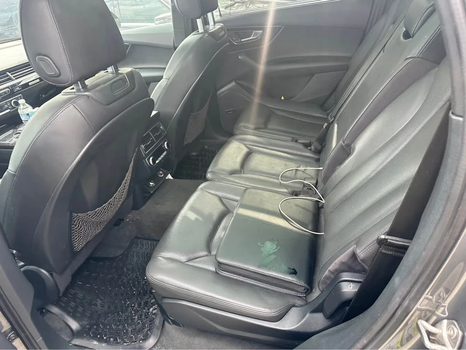 2017 Audi 4M Q7 - Image 8 of 10
