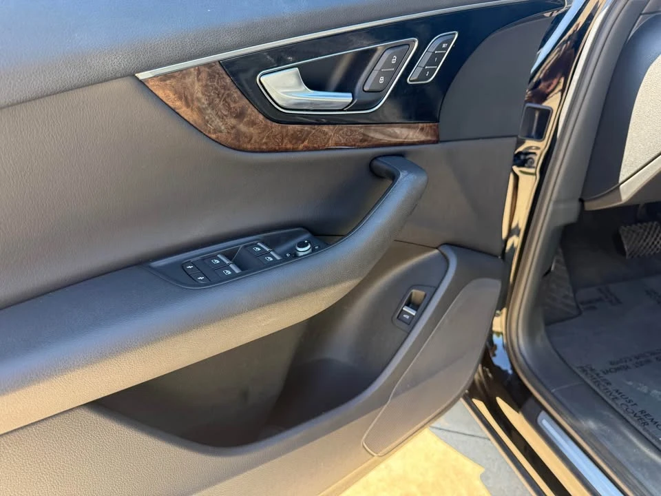 2017 Audi 4M Q7 - Image 16 of 17