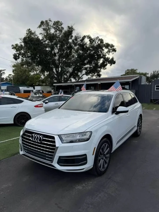 2017 Audi 4M Q7 - Image 2 of 18