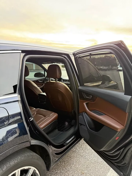 2017 Audi 4M Q7 - Image 8 of 13