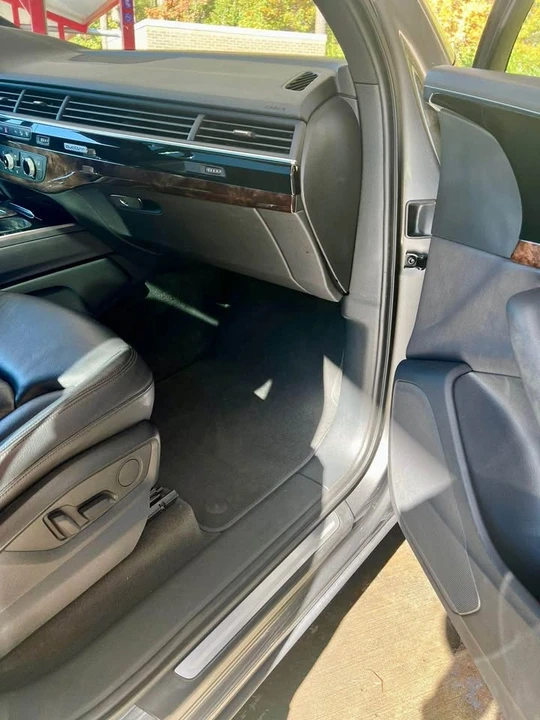 2017 Audi 4M Q7 - Image 10 of 12