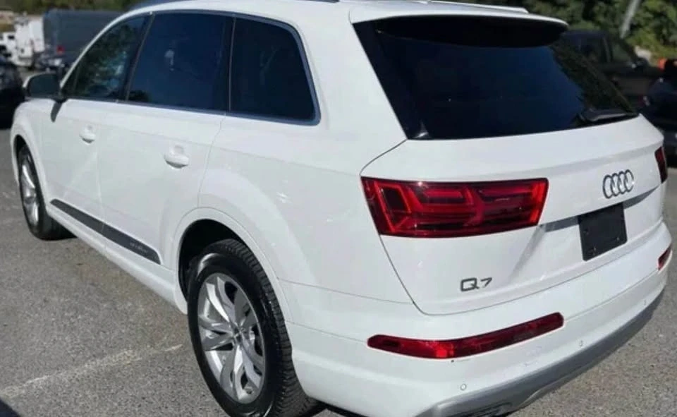 2017 Audi 4M Q7 - Image 2 of 2