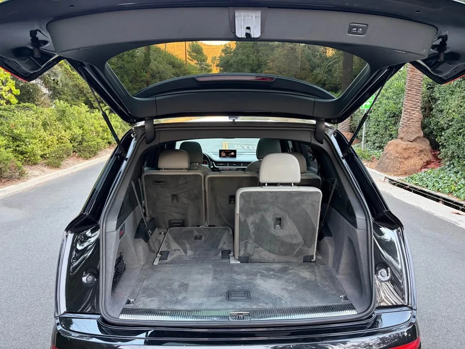 2017 Audi 4M Q7 - Image 8 of 13