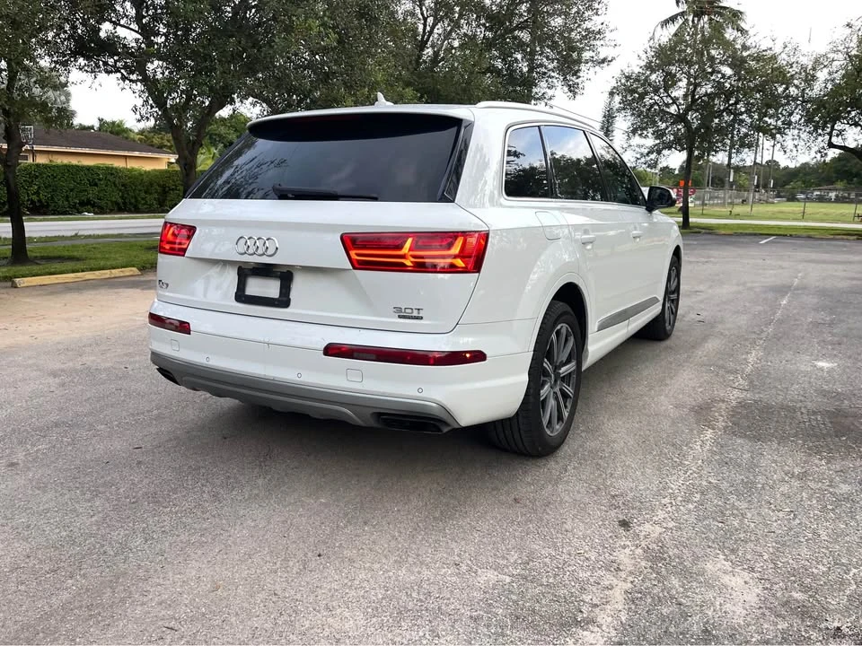2017 Audi 4M Q7 - Image 6 of 17