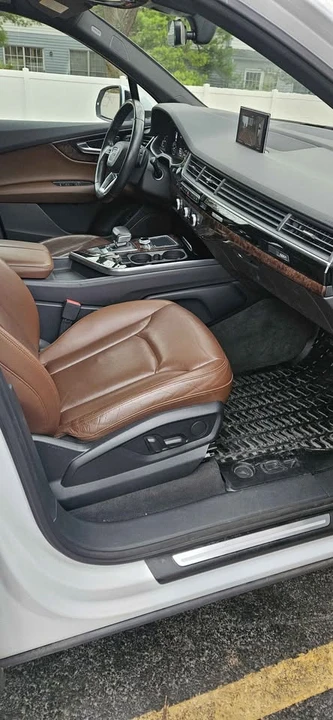 2017 Audi 4M Q7 - Image 8 of 19