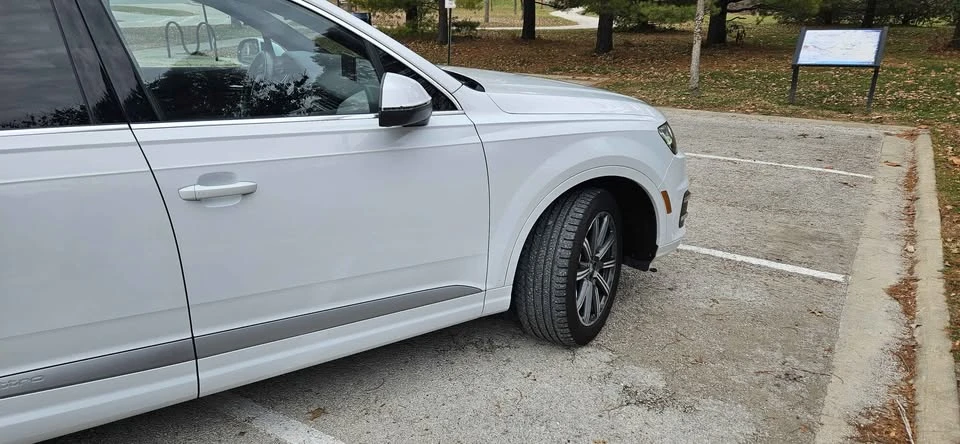 2017 Audi 4M Q7 - Image 5 of 19