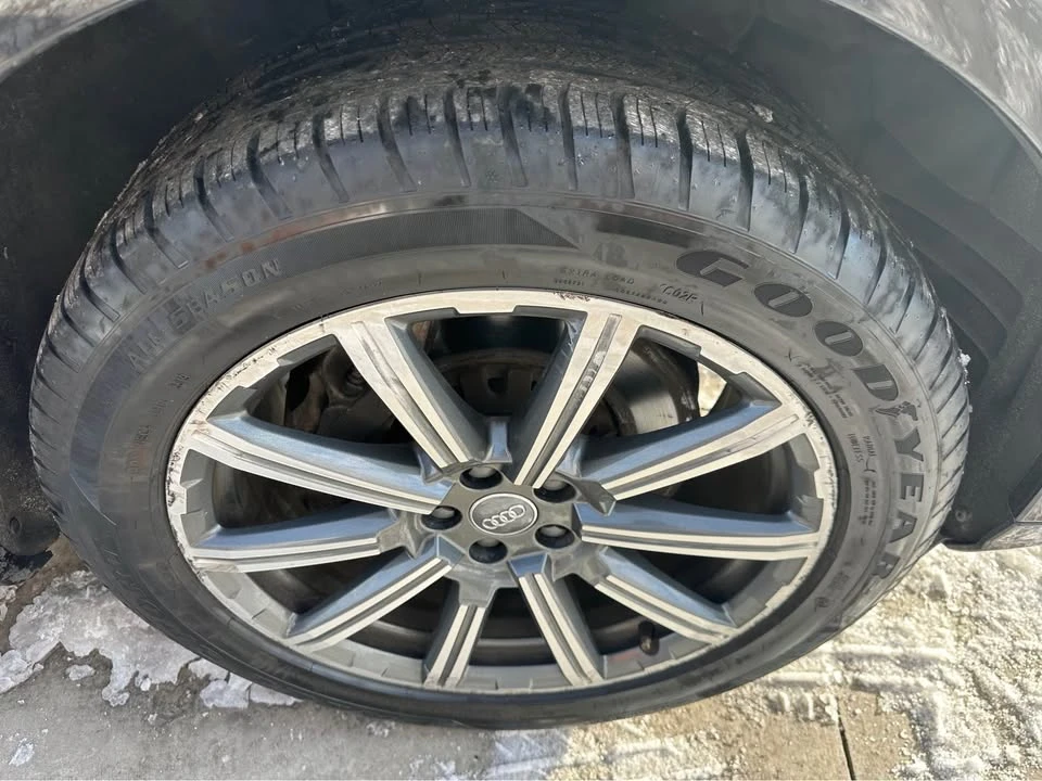 2017 Audi 4M Q7 - Image 4 of 16