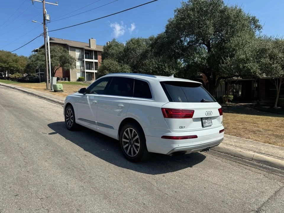 2017 Audi 4M Q7 - Image 5 of 20