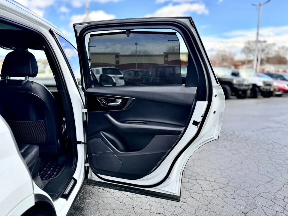 2017 Audi 4M Q7 - Image 16 of 20