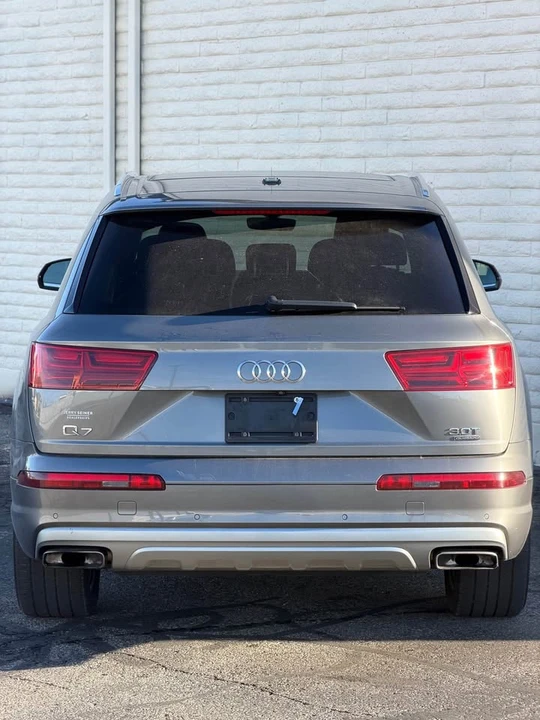 2017 Audi 4M Q7 - Image 5 of 10