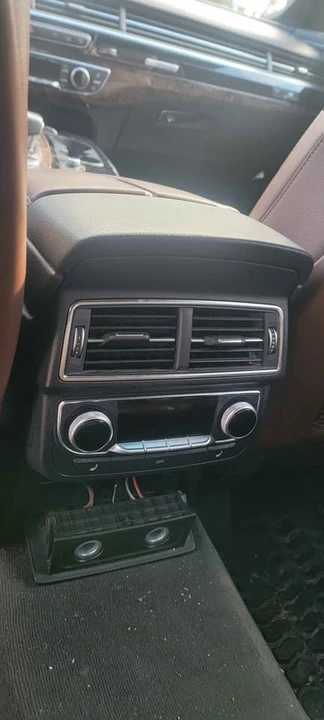 2017 Audi 4M Q7 - Image 7 of 18