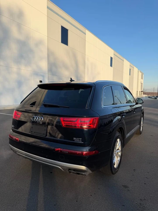 2017 Audi 4M Q7 - Image 8 of 17