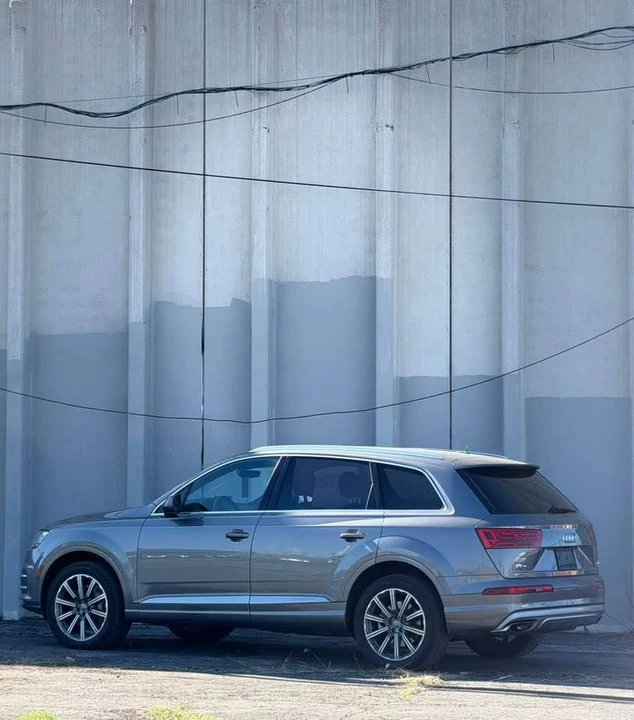 2017 Audi 4M Q7 - Image 4 of 10