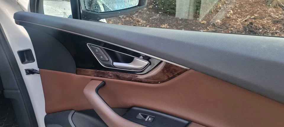 2017 Audi 4M Q7 - Image 17 of 18