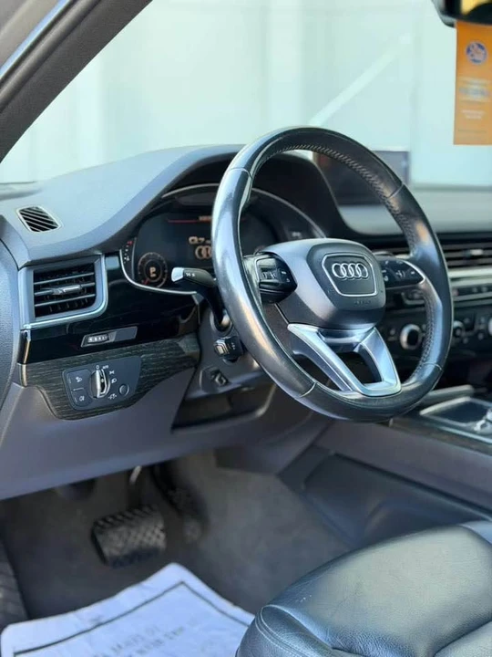 2017 Audi 4M Q7 - Image 9 of 10
