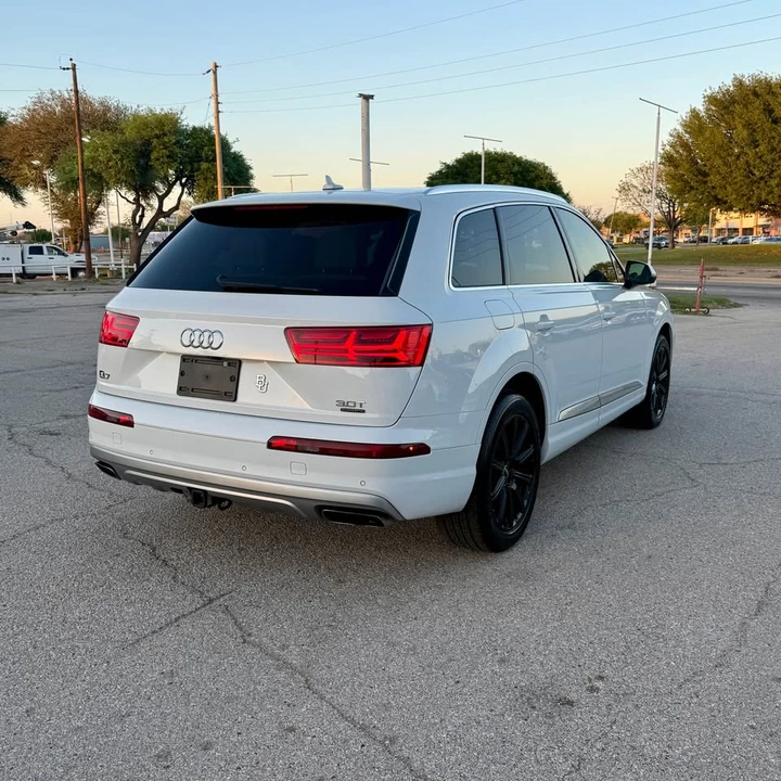 2017 Audi 4M Q7 - Image 6 of 21