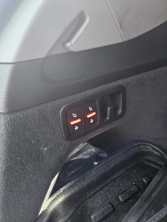 2017 Audi 4M Q7 - Image 2 of 11