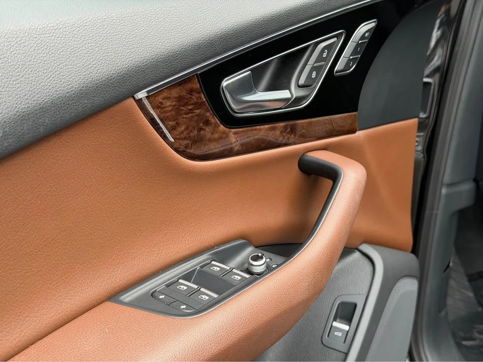 2017 Audi 4M Q7 - Image 14 of 20