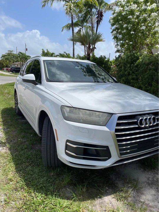 2017 Audi 4M Q7 - Image 2 of 20
