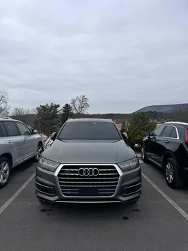 2017 Audi Q7 Premium Plus