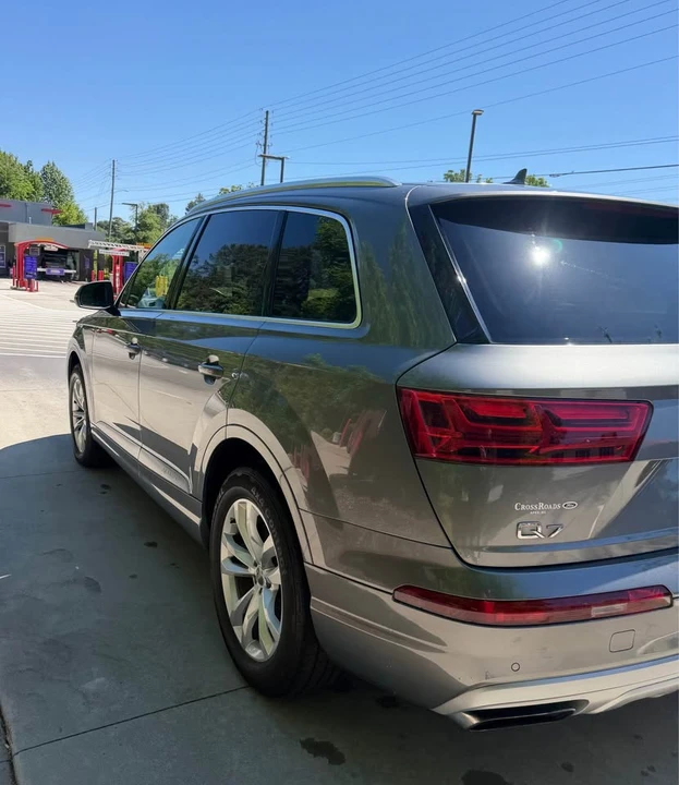 2017 Audi 4M Q7 - Image 5 of 19