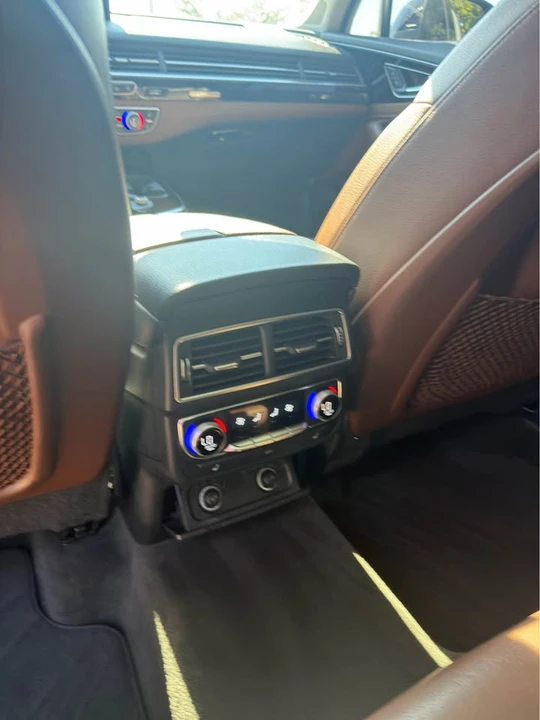 2017 Audi 4M Q7 - Image 6 of 10