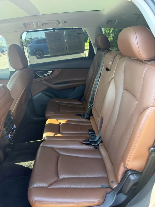 2017 Audi 4M Q7 - Image 9 of 10