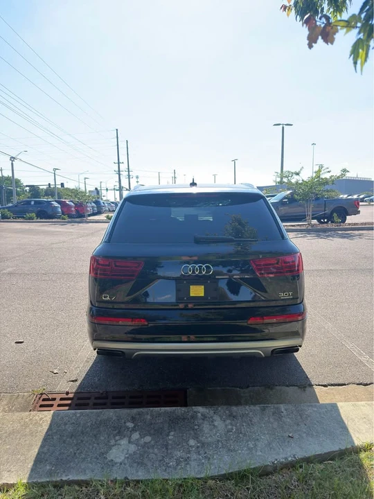 2017 Audi 4M Q7 - Image 2 of 10