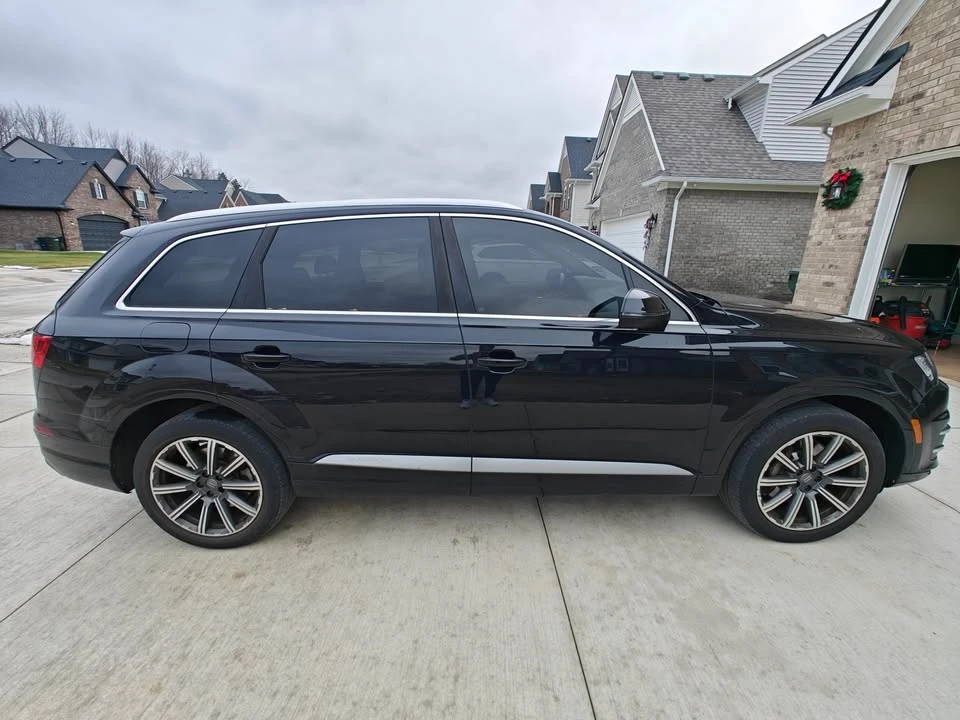 2017 Audi 4M Q7 - Image 4 of 16