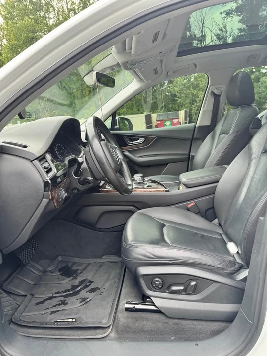 2017 Audi 4M Q7 - Image 11 of 16