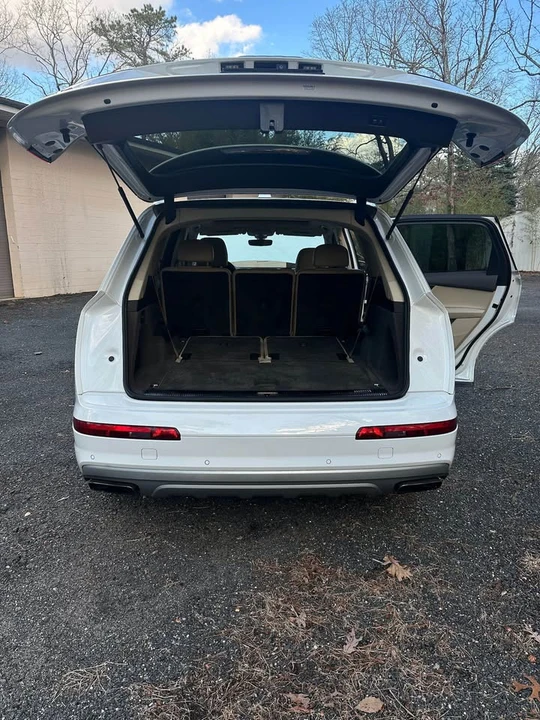 2017 Audi 4M Q7 - Image 10 of 20