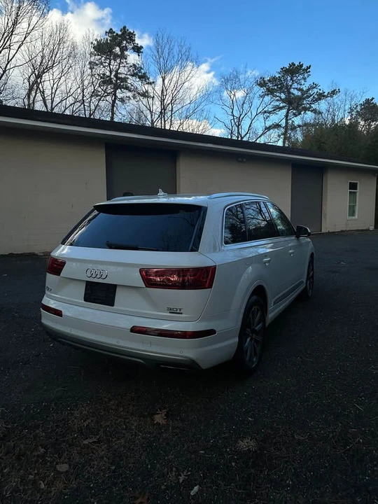 2017 Audi 4M Q7 - Image 5 of 20