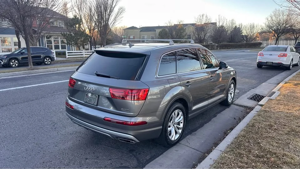 2017 Audi 4M Q7 - Image 4 of 10