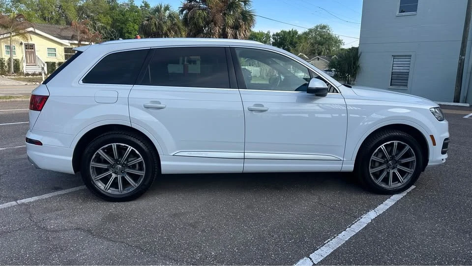 2017 Audi 4M Q7 - Image 7 of 20