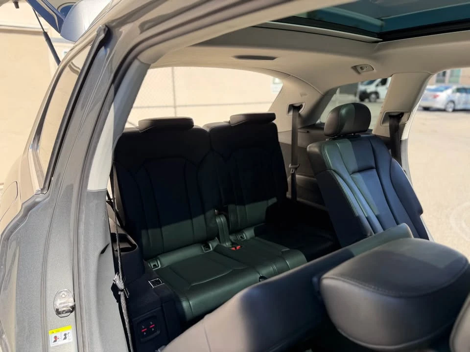 2017 Audi 4M Q7 - Image 10 of 19