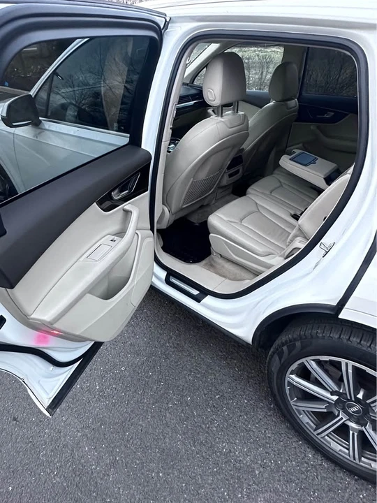 2017 Audi 4M Q7 - Image 9 of 20